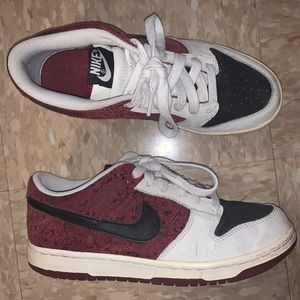 Nike retro dunks